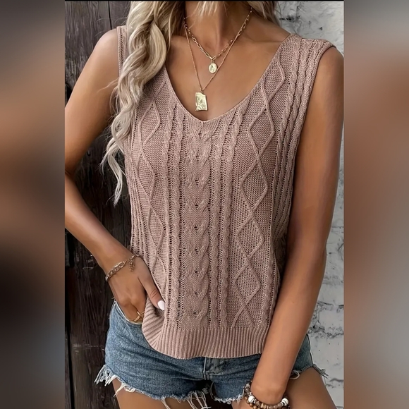 NWOT Knitted V Neck Tank Top/Vest - Picture 2 of 7